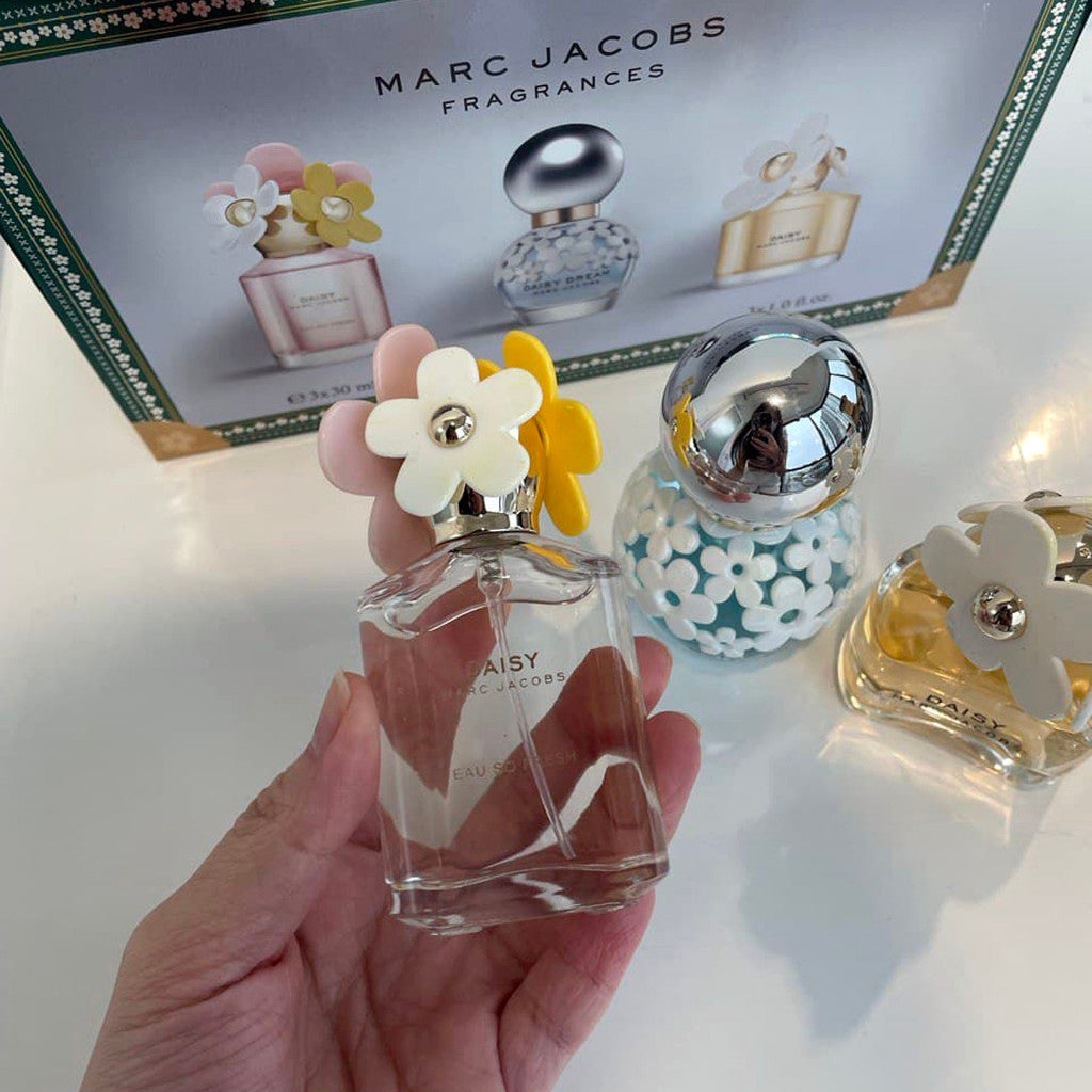 % Marc Jacob Daisy / Decadence Perfume gift Set 3in1