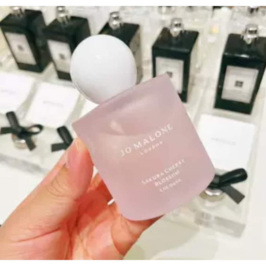 % Sakura Cherry Blossom (2022) Limited Edition For Her 100ml Perfume Untuk Wanita